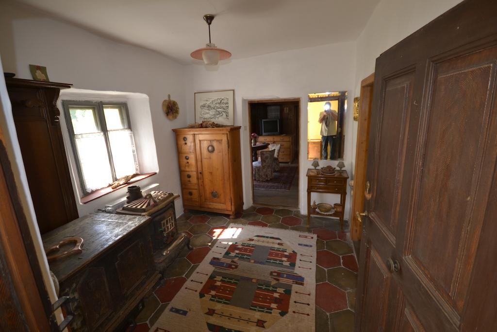 B&B La Tana Dell'Orso - Die Baerenhoehle Castello-Molina di Fiemme Quarto foto